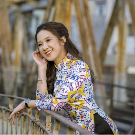 ハノイ2階建て観光列車_アオザイレンタル付き